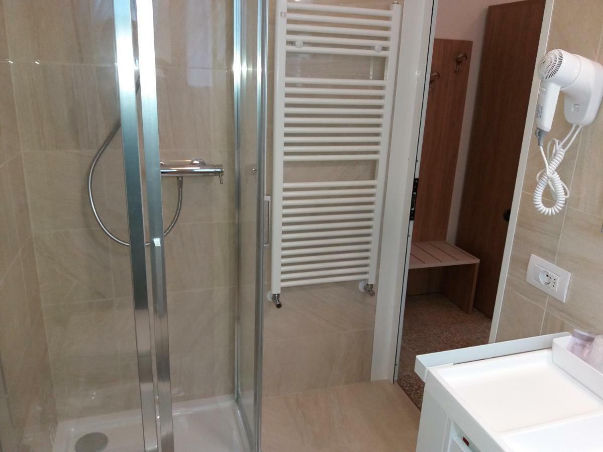Hotel Niagara Marotta Dış mekan fotoğraf