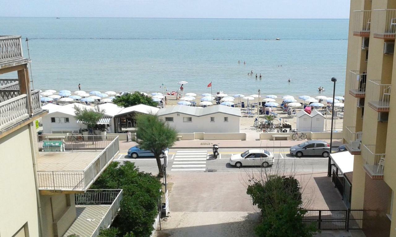 Hotel Niagara Marotta Dış mekan fotoğraf